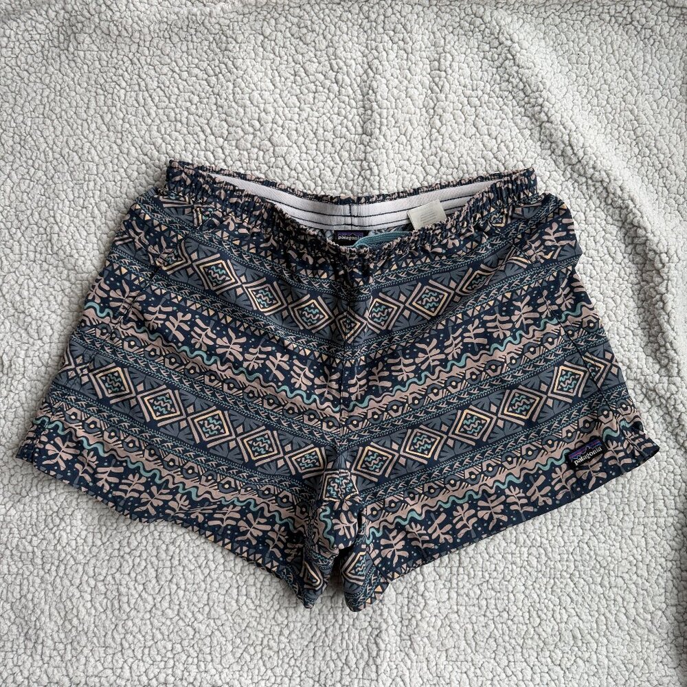 Patagonia Baggies Shorts Women’s Size Medium Aztec Drawstring 4.5”